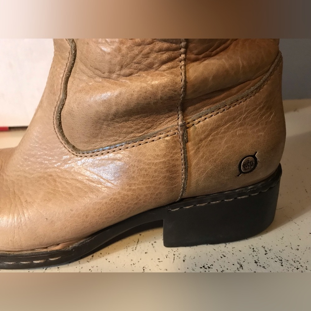 BORN Tan High Quality Leather Pull On Western Cowboy Boots Sz 10/42 M/W W2728 J5 - Picture 7 of 14